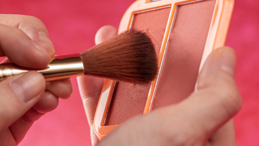 Boyfriend blush : La tendance beauté de l'été 2024