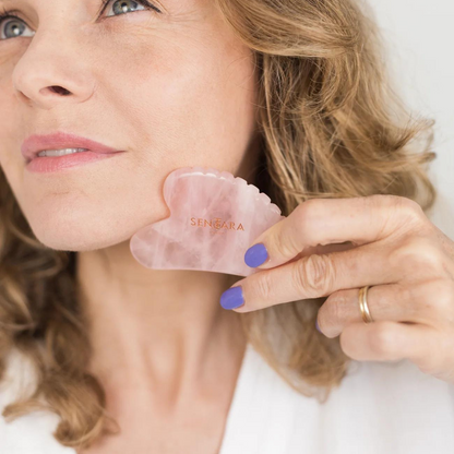 Gua sha coeur à dents visage - Quartz rose